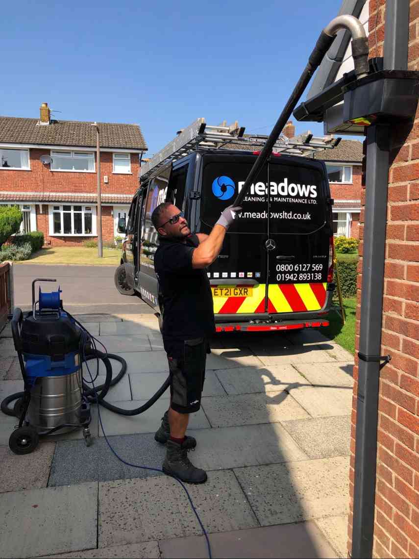 Gutter Vac Cleaning